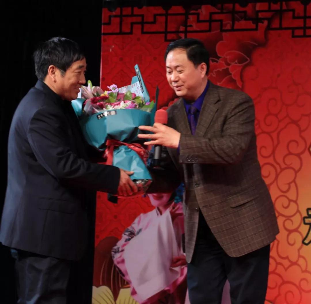 國家一級(jí)演員 袁國營