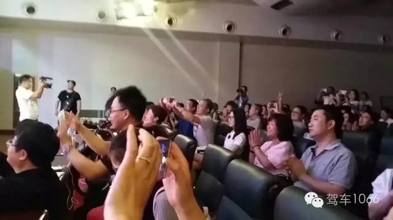 手機(jī)、相機(jī)各種拍拍拍