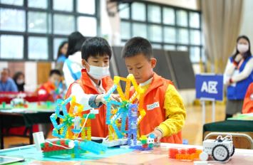 索尼KOOV青少年創(chuàng)新挑戰(zhàn)活動廣州賽比賽作品