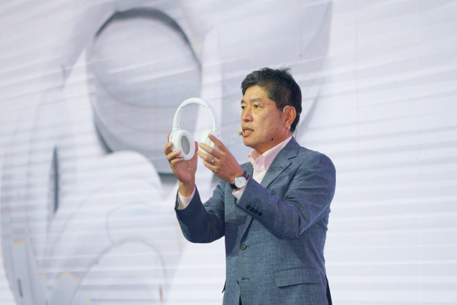 降噪耳機(jī)索尼WH-1000XM4再添靜謐白限定款