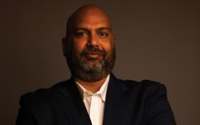 Rahul Purini Crunchyroll總裁 Rahul Purini是Crunchyroll的總裁，自2022年5月起擔(dān)任該職位，此前他在該公司擔(dān)任了數(shù)年的首席運(yùn)營(yíng)官。他負(fù)責(zé)為全球動(dòng)畫愛(ài)好者帶來(lái)領(lǐng)先動(dòng)畫體驗(yàn)的全球戰(zhàn)略方向。