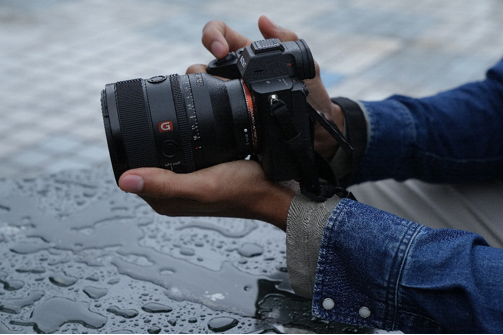 FE 50mm F1.2 GM外形輕巧