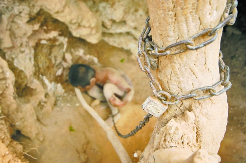 何時(shí)“解鎖”，仍需我們靜下心來共同反思。