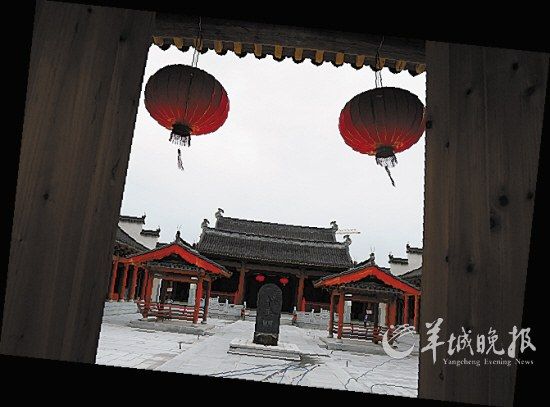 歙縣徽州府衙正堂，還原徽州古城舊貌的標志 李健 攝