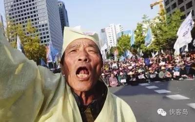 停不下來！這是韓國人民送給樸總統(tǒng)的《下臺(tái)歌》