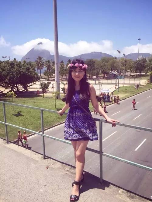 80后女子去迪拜工作 獨(dú)行36國100多個(gè)城市