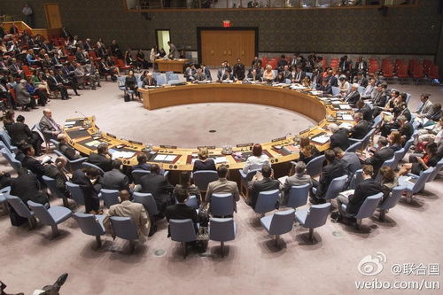 北京時間22日凌晨,聯(lián)合國安理會就澳大利亞提交的一份有關(guān)馬航墜機事件的決議草案進行表決。